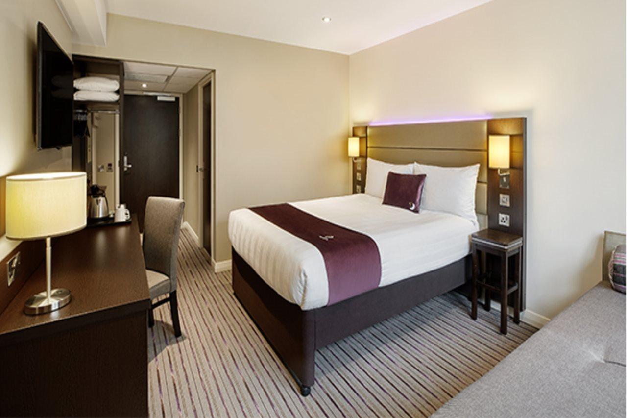 Premier Inn Wirral - Heswall Exteriér fotografie