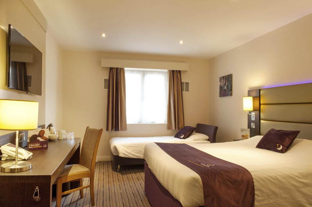 Premier Inn Wirral - Heswall Exteriér fotografie