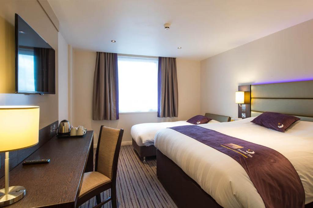 Premier Inn Wirral - Heswall Exteriér fotografie