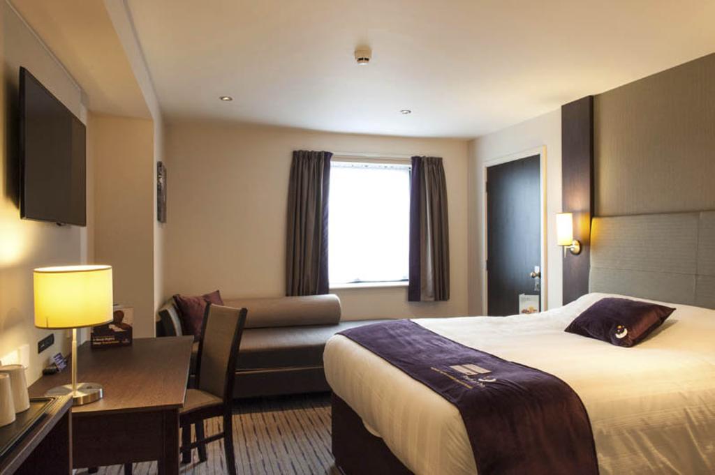Premier Inn Wirral - Heswall Exteriér fotografie